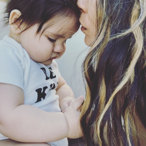 Meet your Posher, Jeannette - Picture 1 of 1